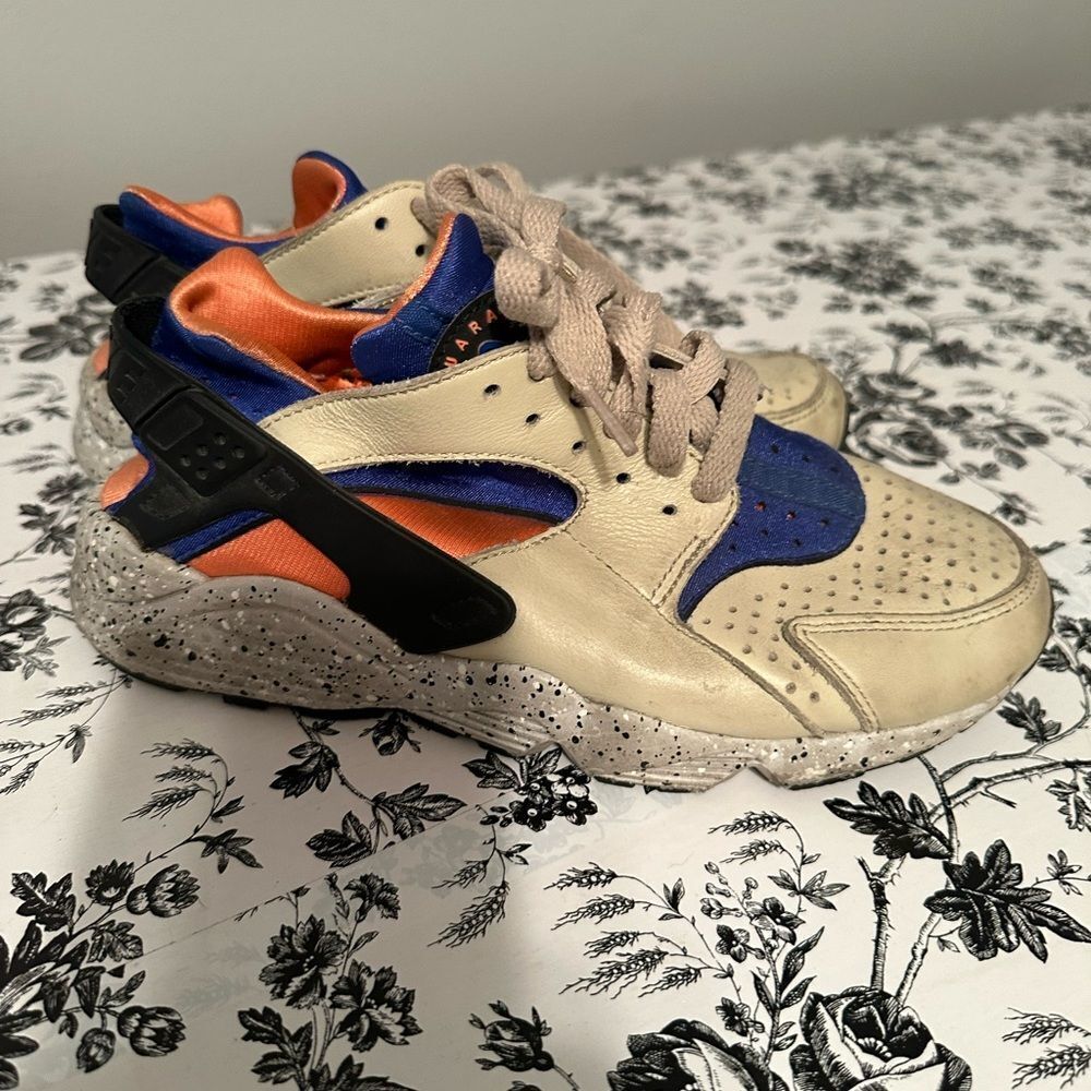 Nike Air Huarache DD1068-200 Men's ACG Mowabb Leather Low Top Size 5.5